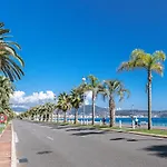 Sea View Large 2 Bdr Promenade Des 公寓 *